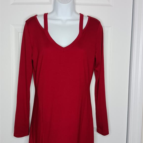 Berryou Red V Neck Midi Dress NWOT Size Medium - Picture 4 of 8